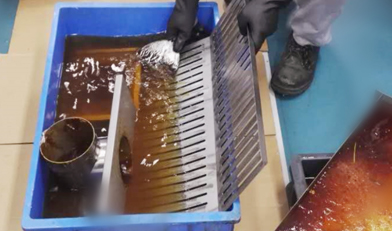 回流焊爐膛設(shè)備保養(yǎng)之水基清洗技術(shù)應(yīng)用 回流焊爐膛設(shè)備保養(yǎng)之水基清洗技術(shù)應(yīng)用