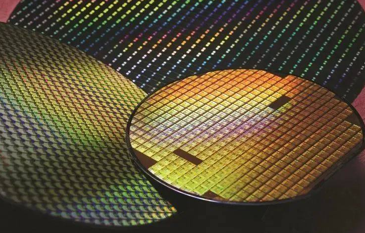 先進封裝工藝與Chiplet技術(shù)分析和先進封裝清洗劑介紹