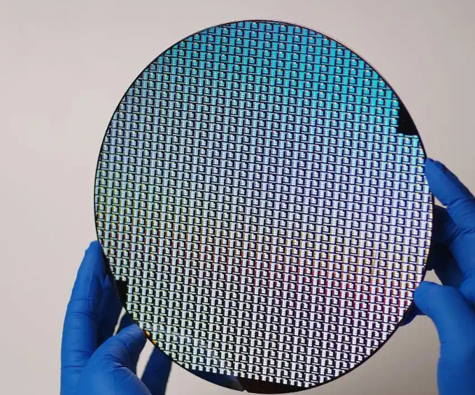 華夫晶圓堆疊結(jié)構(gòu)COW工藝市場分析及晶圓堆疊芯片清洗劑介紹